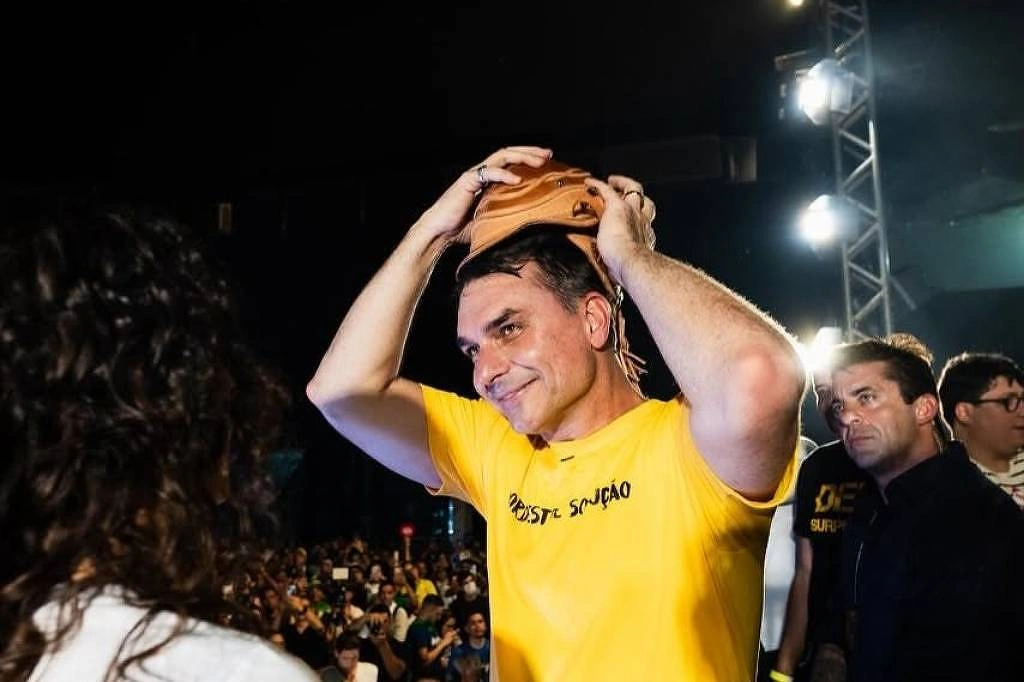 Flávio Bolsonaro participa de ato político na Paraíba em março