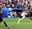 EUA goleiam Paraguai e Canadá conquista primeiro ponto da história em Copas do Mundo