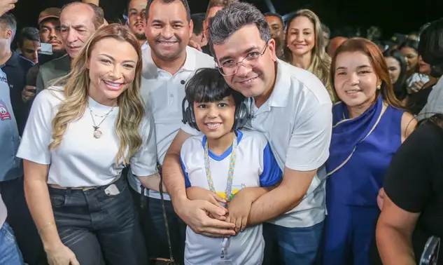 Rafael entrega obras em três municípios e reforça investimentos em mobilidade, educação e desenvolvimento