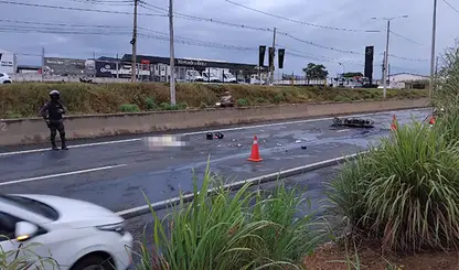 Homem morre e mulher fica ferida após grave acidente na BR-316 em Teresina