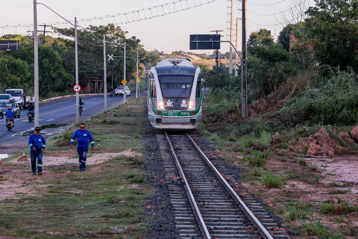 Rafael Fonteles entrega mais uma estação do Metrô de Teresina na zona sudeste e dobra capacidade para até 10 mil usuários
