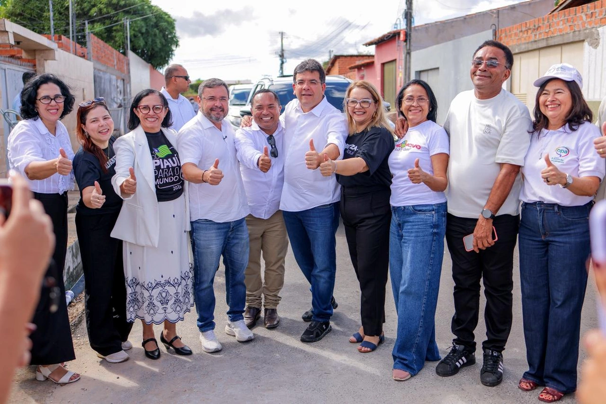 Rafael Fonteles inaugura asfalto no Residencial Betinho em Teresina; obra atende proposta dos moradores escolhida no OPA
