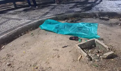 Homem é morto a facadas em praça da zona Norte de Teresina