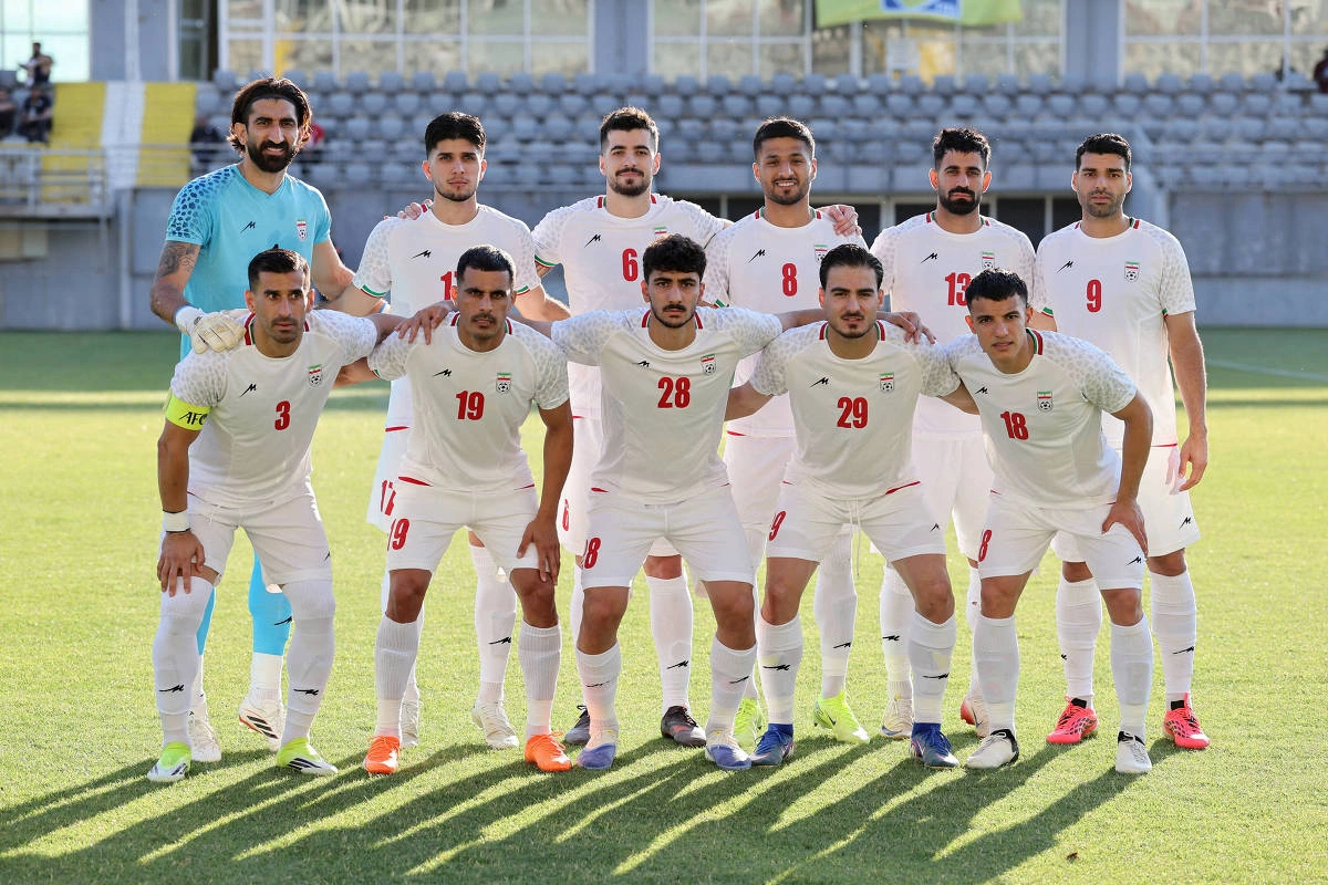 Seleção iraniana antes de amistoso contra a Gâmbia