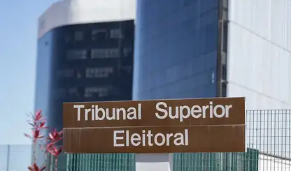 TSE rejeita ação que pedia suspensão de filme sobre Bolsonaro durante eleições