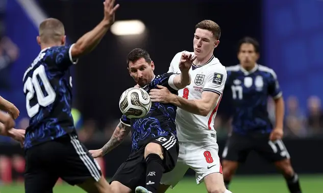 Argentina vira sobre a Inglaterra e enfrenta a Espanha na final da Copa do Mundo de 2026