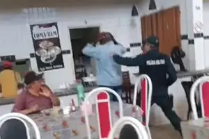 Assassino de Rita Vieira sendo preso pela polícia militar (Foto: Reprodução)