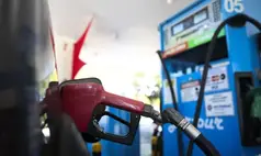 CNPE aprova alteração de 30% para 32% no teor de etanol anidro na gasolina