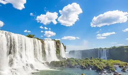 Turista holandês morre após acidente com embarcação nas Cataratas do Iguaçu
