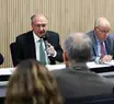 Governo Federal prepara pacote para reduzir impactos de tarifa de 25% dos EUA sobre exportações brasileiras