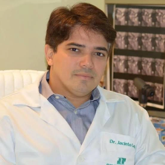 Jacinto Barbosa Lay Chaves, neurocirurgião piauiense