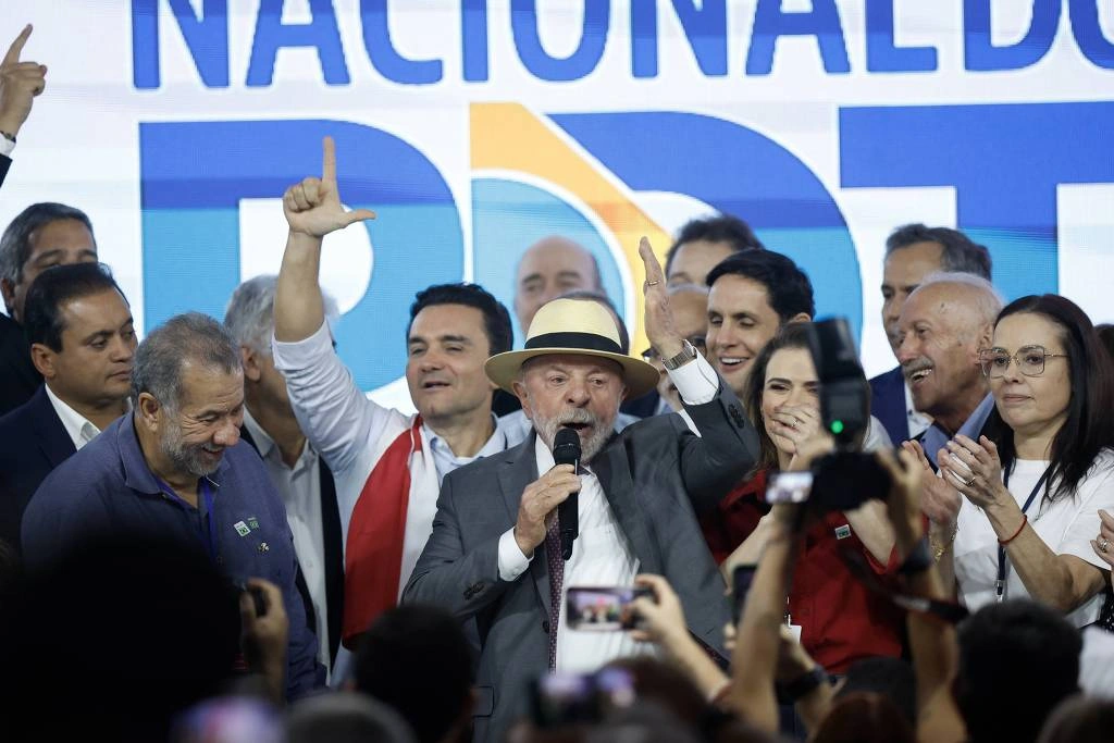 Lula na convenção nacional do PDT nesta segunda-feira (20), em Brasília