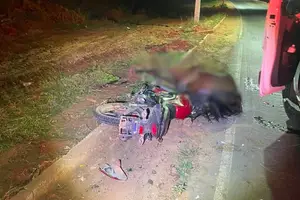 Motociclista morreu na noite desta quarta-feira (15) após colidir com um cavalo que estava solto na PI-144, em São Raimundo Nonato (Foto: Reprodução)