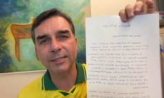 Moraes determina suspensão de visitas de Flávio Bolsonaro a Jair Bolsonaro por 90 dias