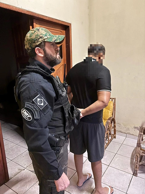Prisão de Julio Cesar