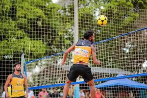 Atletas de futevôlei (Foto: Divulgação)