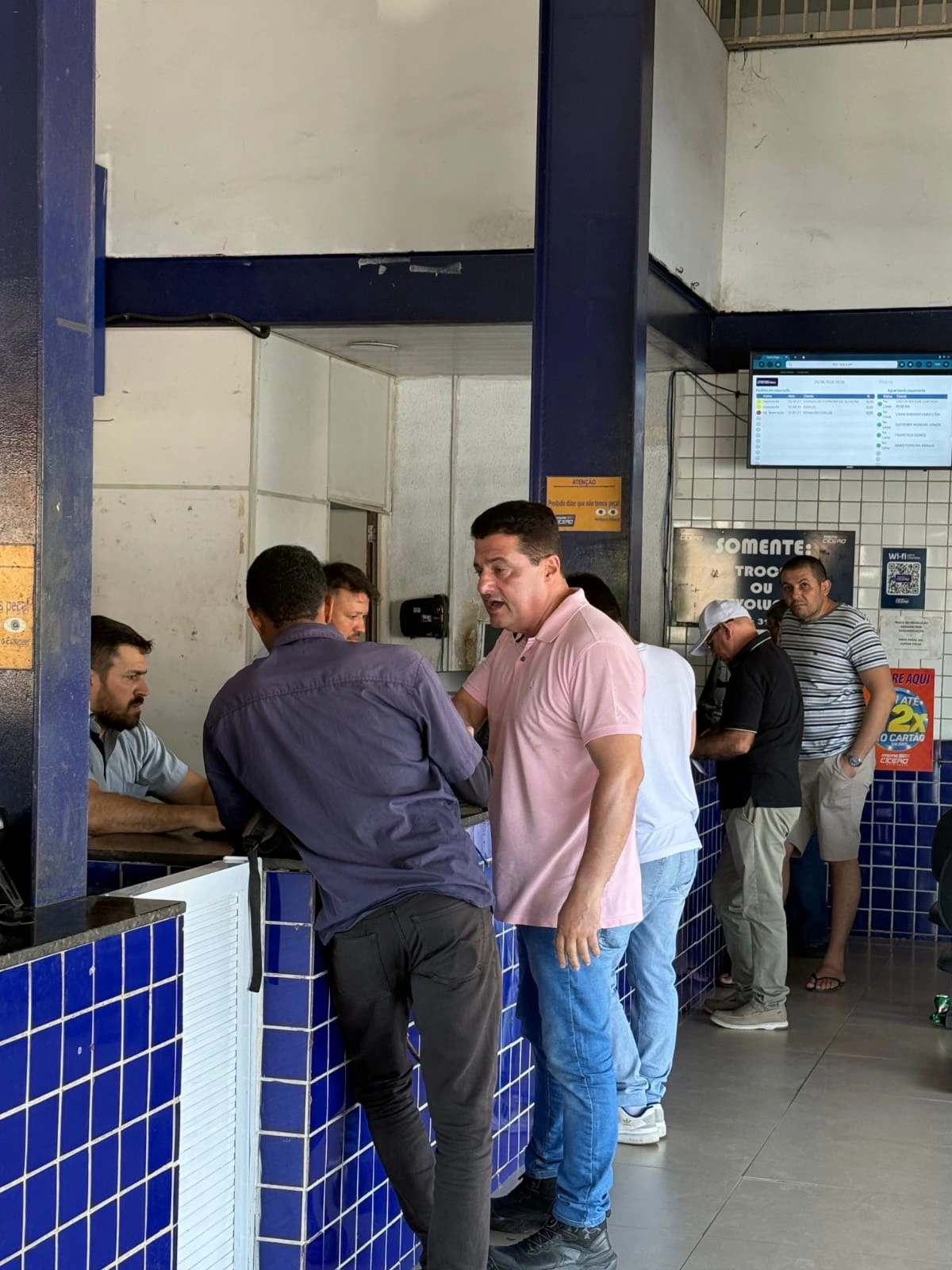 Gustavo Henrique na Avenida Miguel Rosa