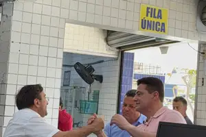 Gustavo Henrique na Avenida Miguel Rosa (Foto: Reprodução)