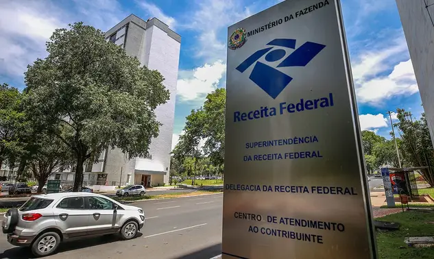 Receita Federal libera consulta ao quarto lote de restituição do IRPF 2026 na segunda-feira