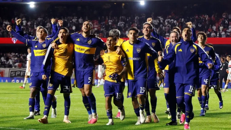 Boca Juniors comerando a classificação no MorumBis