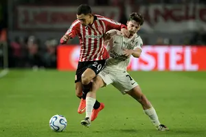 Corinthians e Estudiantes decidirão a vaga em São Paulo, na próxima semana (Foto: imagem de reprodução)